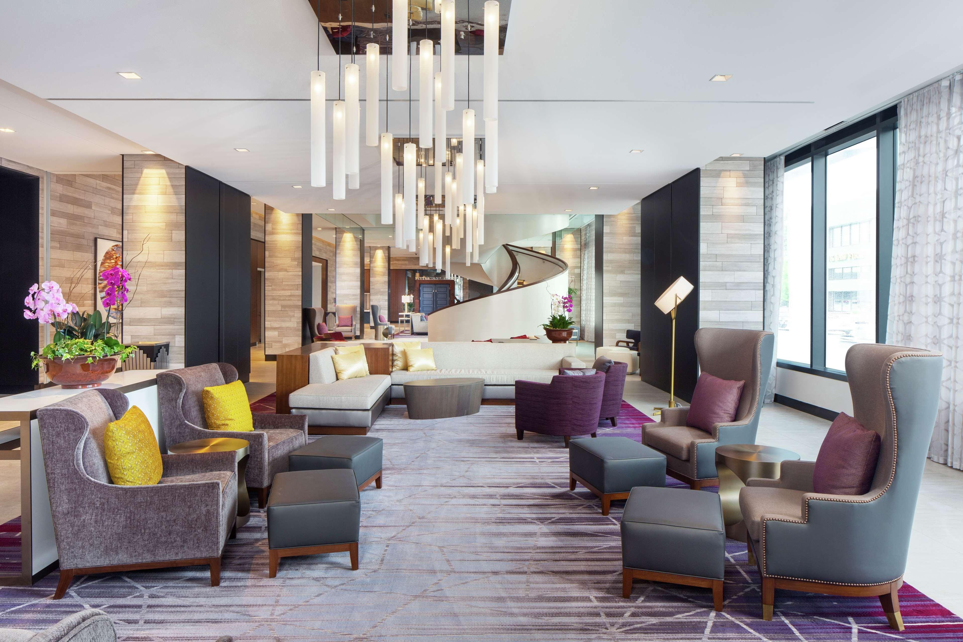 ฮิลตัน โรเชสเตอร์ เมโยคลีนิกแอเรีย Hotel ภายนอก รูปภาพ