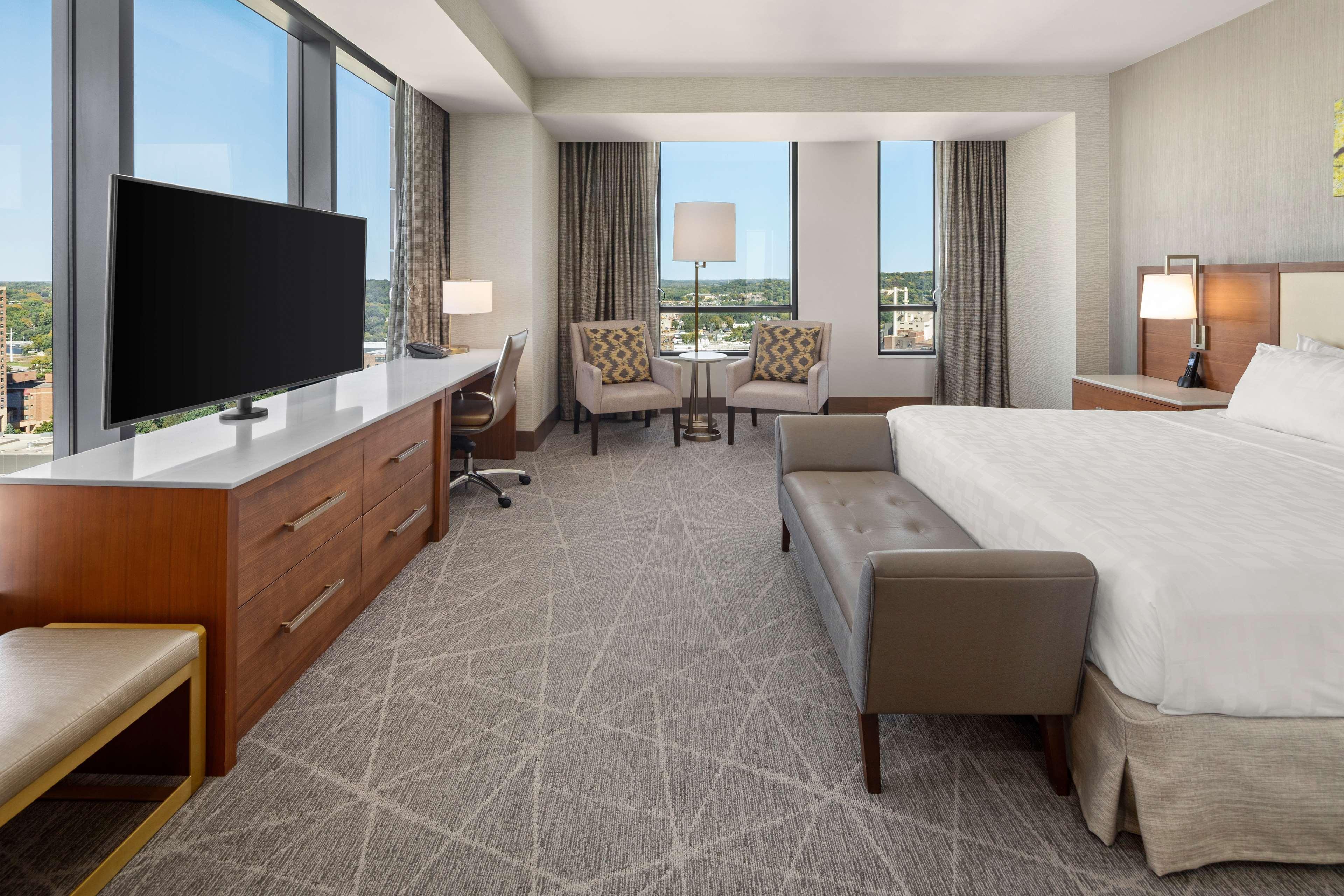 ฮิลตัน โรเชสเตอร์ เมโยคลีนิกแอเรีย Hotel ภายนอก รูปภาพ