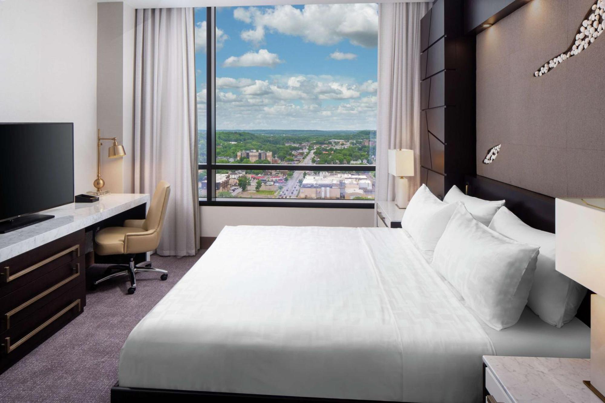 ฮิลตัน โรเชสเตอร์ เมโยคลีนิกแอเรีย Hotel ภายนอก รูปภาพ