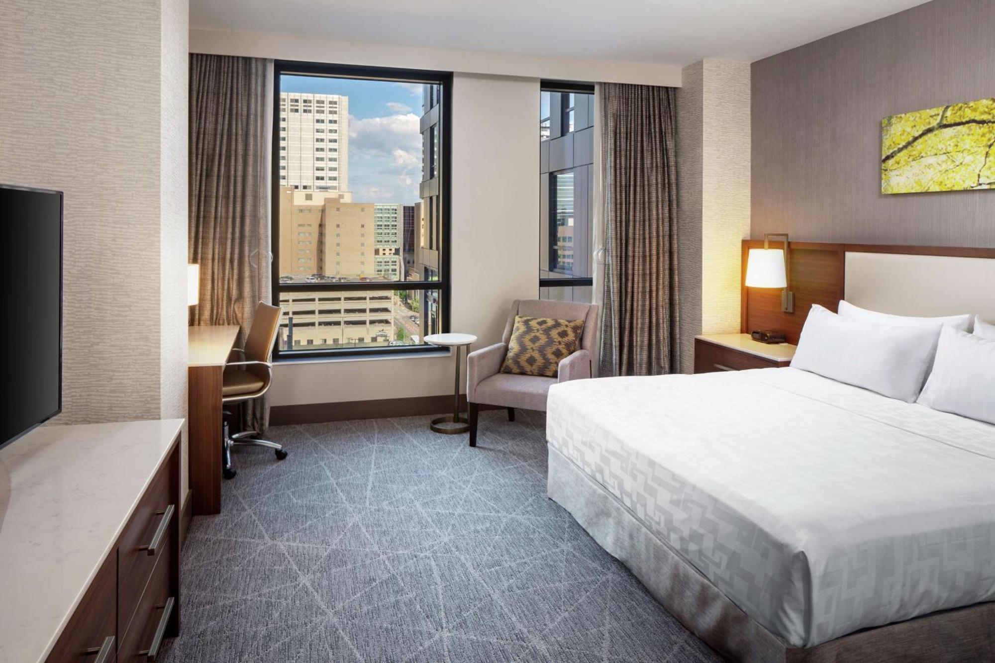 ฮิลตัน โรเชสเตอร์ เมโยคลีนิกแอเรีย Hotel ภายนอก รูปภาพ