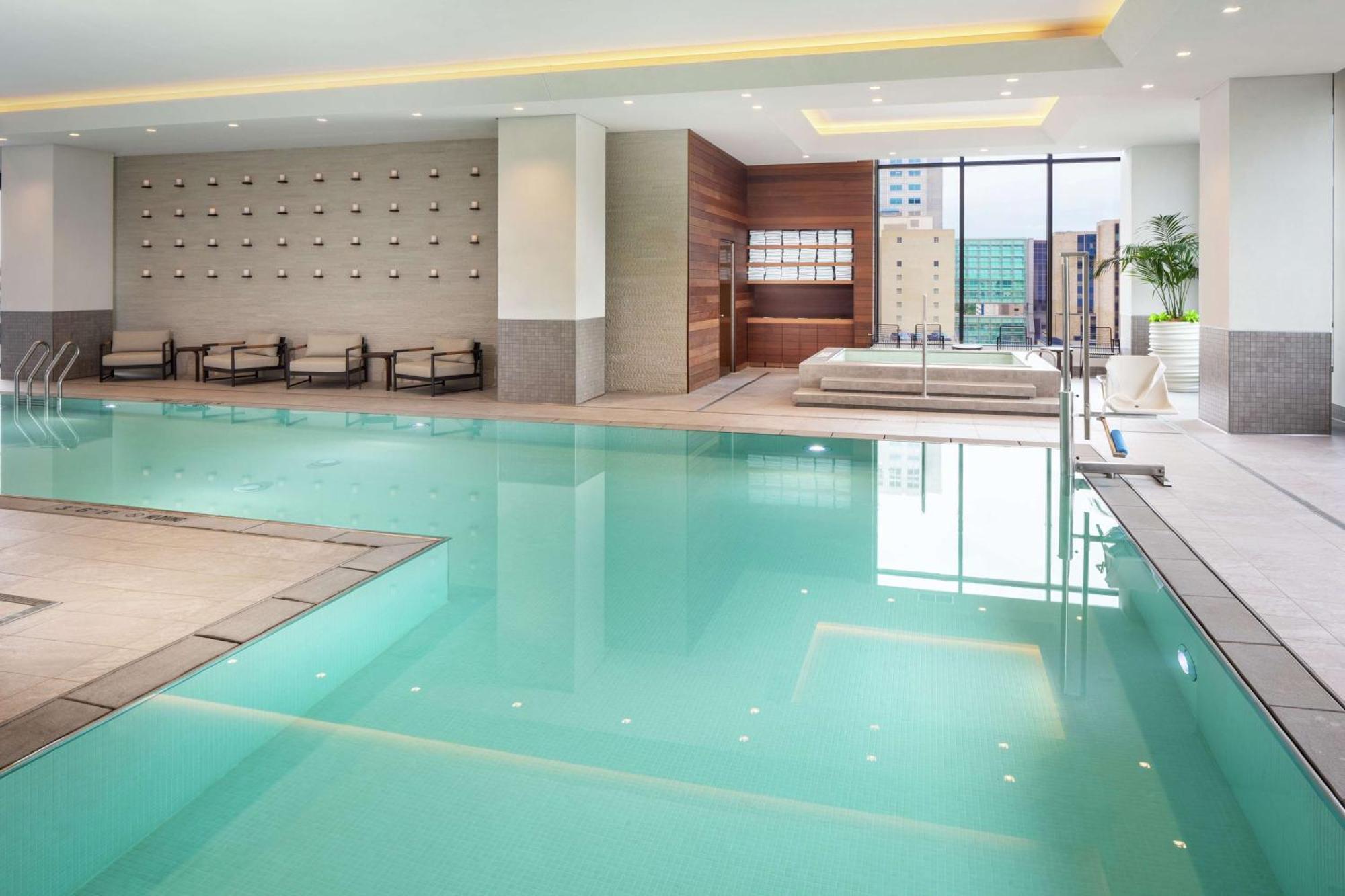 ฮิลตัน โรเชสเตอร์ เมโยคลีนิกแอเรีย Hotel ภายนอก รูปภาพ